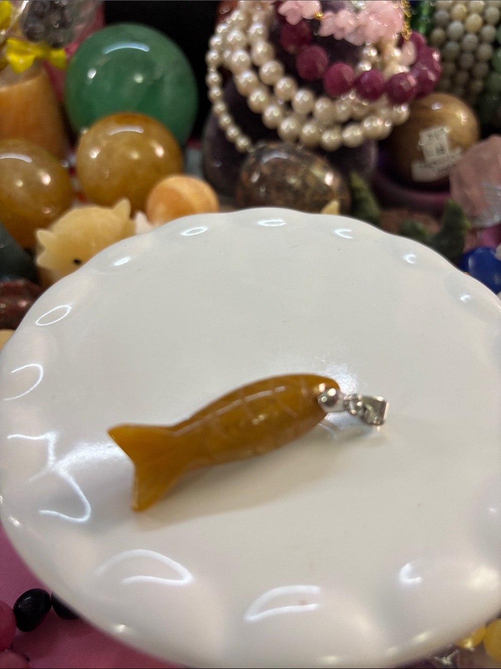 Yellow Jadiete Fish Pendant Charm Necklace Accent - Unbranded